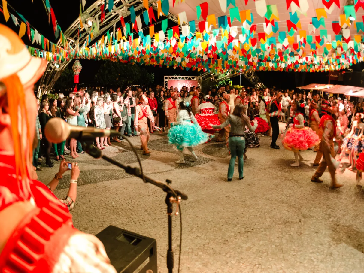 Arraiá Acadêmicas Retrô em Salvador promete reviver tradições Junina