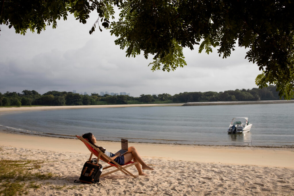 Descubra Itacimirim: Três Praias Imperdíveis no Litoral Norte da Bahia